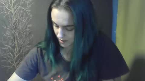 Snapshot of flower_bluee chatting on 02-15-25, 01:27 Ambika 3 online show from 02-15-25, 01:27