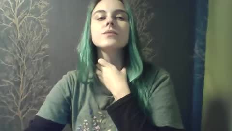 Snapshot of flower_bluee chatting on 10-14-25, 12:06 Ambika 3 online show from 10-14-25, 12:06
