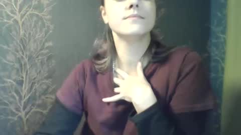 Snapshot of flower_bluee chatting on 10-18-25, 08:04 Ambika 3 online show from 10-18-25, 08:04