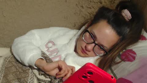 Snapshot of flowercandydoll chatting on 12-14-24, 07:03 say meow and send tip  online show from 12-14-24, 07:03