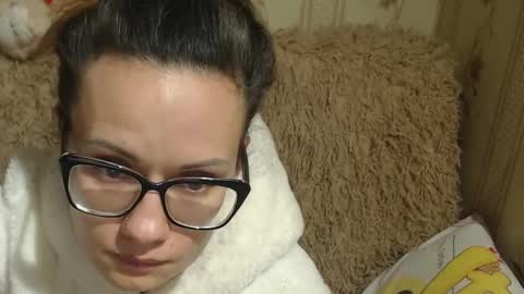 Snapshot of flowercandydoll chatting on 12-28-24, 01:18 say meow and send tip  online show from 12-28-24, 01:18