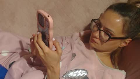 Snapshot of flowercandydoll chatting on 10-14-25, 05:03 say meow and send tip  online show from 10-14-25, 05:03