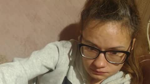 Snapshot of flowercandydoll chatting on 10-25-25, 11:51 say meow and send tip  online show from 10-25-25, 11:51