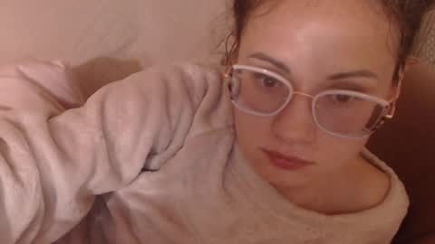 say meow and send tip  online show from 05-02-26, 10:37