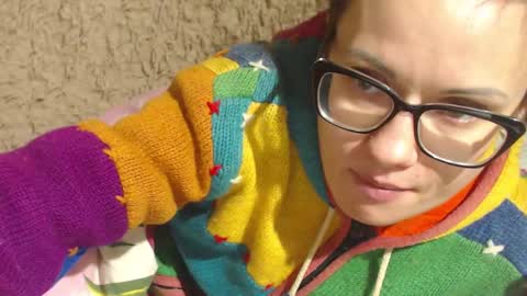Snapshot of flowercandydoll13 chatting on 12-06-24, 06:50 say meow and send tip online show from 12-06-24, 06:50