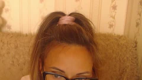 Snapshot of flowercandydoll13 chatting on 09-11-25, 10:15 say meow and send tip online show from 09-11-25, 10:15