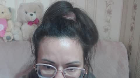 say meow and send tip  online show from 03-27-26, 09:42