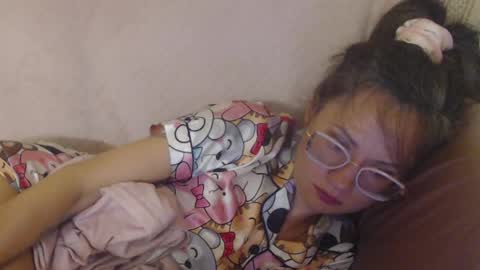 say meow and send tip  online show from 05-27-26, 08:39