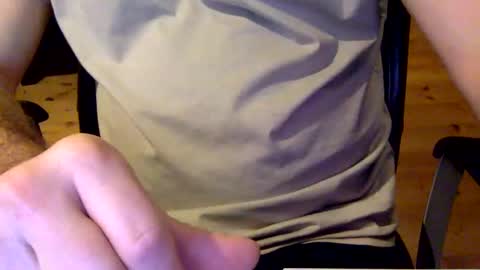 Snapshot of flowmover chatting on 01-16-25, 11:27 flowmover online show from 01-16-25, 11:27