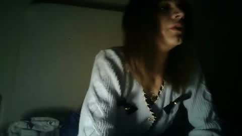 Snapshot of flowpinou chatting on 12-28-24, 01:18 Emmy online show from 12-28-24, 01:18