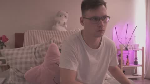 Fluffy and Krut online show from 01-29-25, 10:37