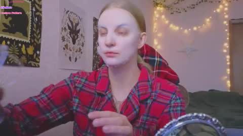 Agatha online show from 03-19-26, 08:51