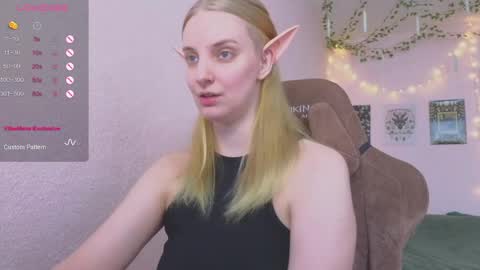 Agatha online show from 04-15-26, 10:44