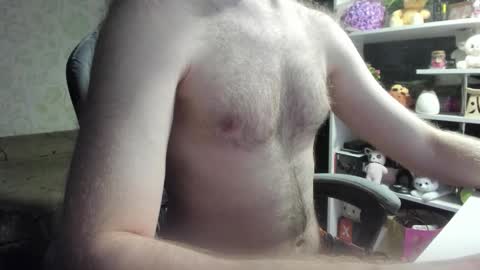 Snapshot of fluffycat_ chatting on 11-17-25, 02:12 fluffycat online show from 11-17-25, 02:12