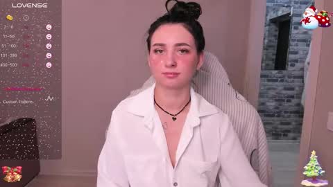 Lina online show from 01-07-26, 11:40