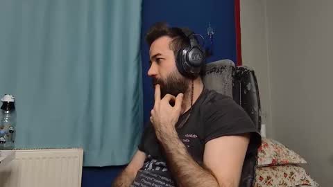 Fly online show from 11-12-25, 08:19