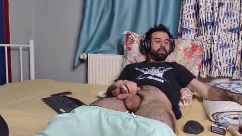 Fly online show from 12-15-25, 08:35