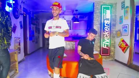 Snapshot of flyckers chatting on 12-09-24, 12:56 flyckers online show from 12-09-24, 12:56