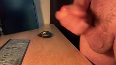 Snapshot of fm8719 chatting on 10-06-25, 11:18 fm8719 online show from 10-06-25, 11:18