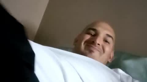 Snapshot of fn389 chatting on 02-25-25, 03:31 Frank online show from 02-25-25, 03:31