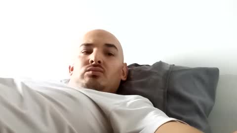 Snapshot of fn389 chatting on 10-10-25, 08:30 Frank online show from 10-10-25, 08:30