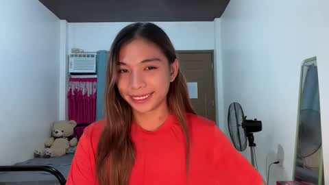 Snapshot of foeheart chatting on 05-27-26, 05:10 Foe online show from 05-27-26, 05:10