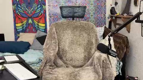 Snapshot of folkemord69 chatting on 06-24-26, 06:12 Chris online show from 06-24-26, 06:12