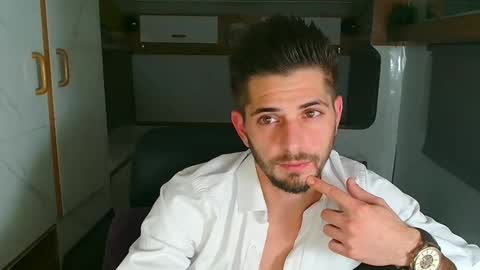 Snapshot of followknight chatting on 10-26-25, 06:03 independent model online show from 10-26-25, 06:03