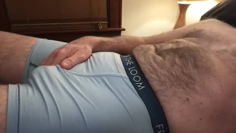 Snapshot of fonzieono chatting on 02-15-26, 10:36 fonzieono online show from 02-15-26, 10:36