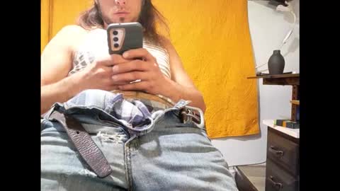 Snapshot of footlover6 chatting on 11-01-25, 04:58 Thomas Jefferson online show from 11-01-25, 04:58