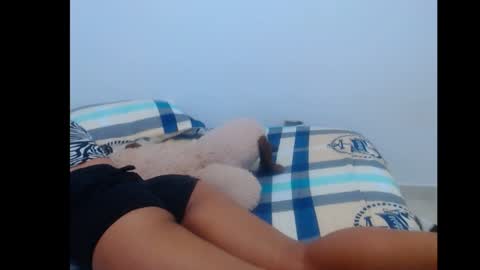 emely and felix online show from 01-28-25, 04:08