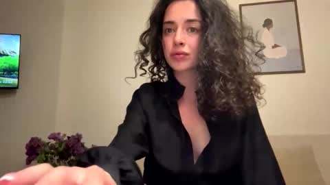 Snapshot of forbiddennvelvet chatting on 05-11-26, 07:22 forbiddennvelvet online show from 05-11-26, 07:22
