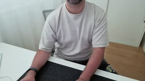 Forbidden Shape online show from 07-07-26, 02:32