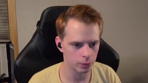 Snapshot of forever_broken chatting on 12-08-24, 06:11 forever_broken online show from 12-08-24, 06:11