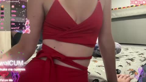 Snapshot of foreverkinkyy chatting on 07-16-26, 06:47 Elaine online show from 07-16-26, 06:47