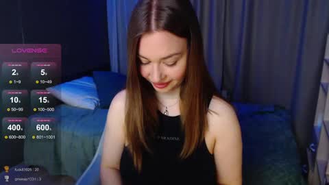 Julia online show from 02-08-25, 01:22