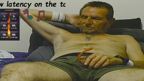 Snapshot of forexxxx_man chatting on 04-25-26, 09:56 doc online show from 04-25-26, 09:56