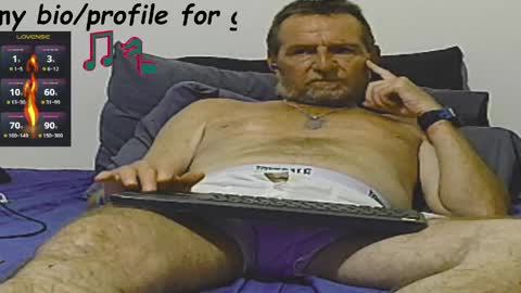 Snapshot of forexxxx_man chatting on 04-28-26, 10:31 doc online show from 04-28-26, 10:31