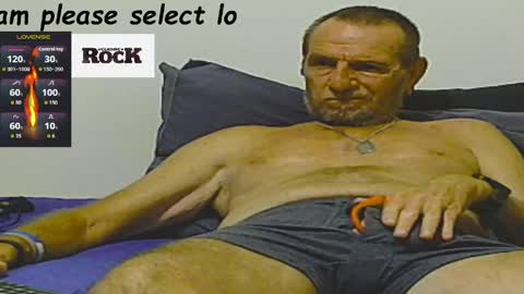 Snapshot of forexxxx_man chatting on 05-19-26, 01:11 doc online show from 05-19-26, 01:11