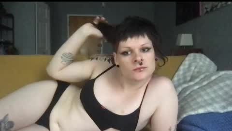 Snapshot of forthedolls chatting on 09-17-25, 07:04 forthedolls online show from 09-17-25, 07:04