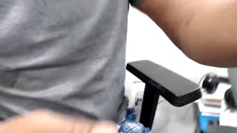 foster19422002 online show from 01-24-25, 06:46