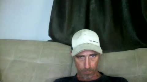 Snapshot of fouraide42 chatting on 06-01-26, 06:37 fouraide42 online show from 06-01-26, 06:37