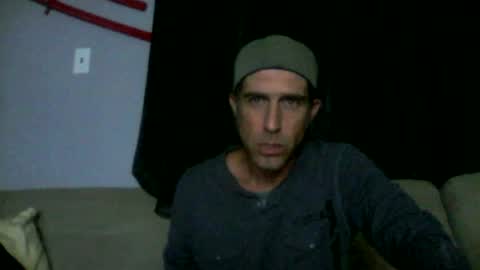 Snapshot of fouraide42 chatting on 06-15-26, 02:58 fouraide42 online show from 06-15-26, 02:58
