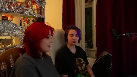 Snapshot of fox_and_dog chatting on 11-28-25, 10:34 Senya subscribe to telegram channel online show from 11-28-25, 10:34