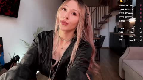 Snapshot of fox_eyesavage chatting on 03-04-26, 12:11 Karina and online show from 03-04-26, 12:11