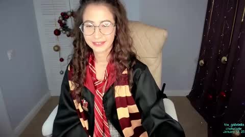 Jasmine Im back online show from 01-13-25, 06:05