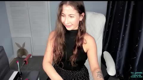 Jasmine Im back online show from 10-04-25, 05:38