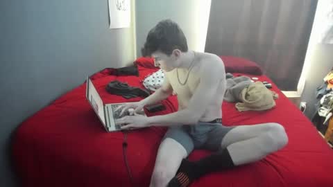 Snapshot of fox_hev chatting on 02-22-25, 04:19 fox hev online show from 02-22-25, 04:19