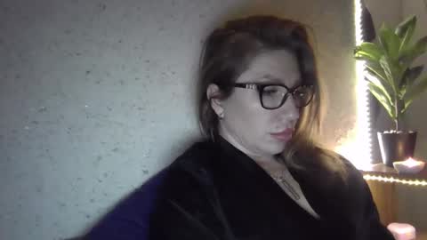 Snapshot of fox_red_lady7 chatting on 01-25-25, 09:57 fox_red_lady7 online show from 01-25-25, 09:57