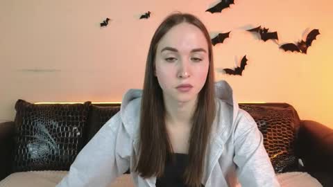 Snapshot of foxxy_girl_ chatting on 11-09-25, 06:12 andice online show from 11-09-25, 06:12